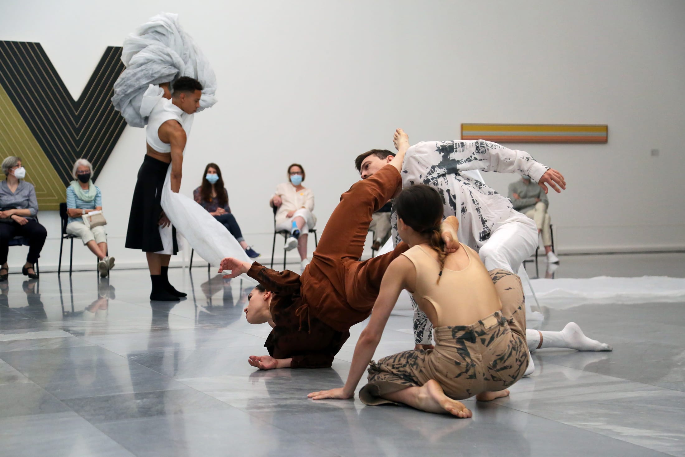 Telling Bodies, photograph 3